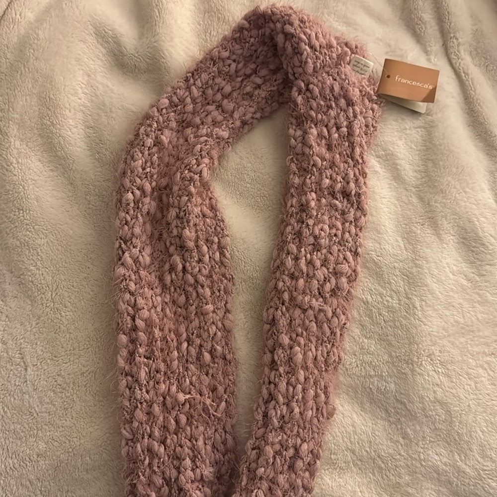 Francesca’s rose pink knit infinity scarf new with tags!